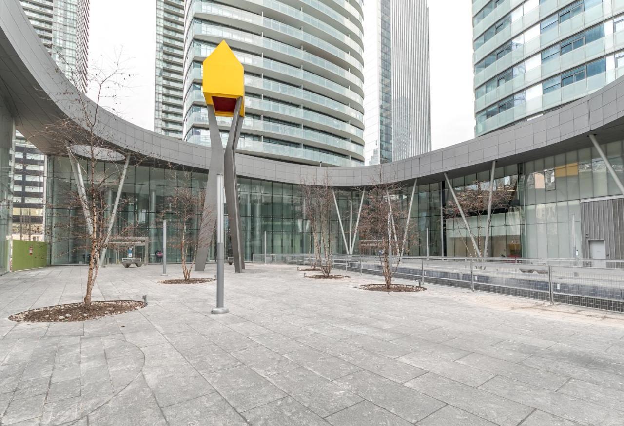 Marvelous Apartments In The Heart Of Toronto Extérieur photo