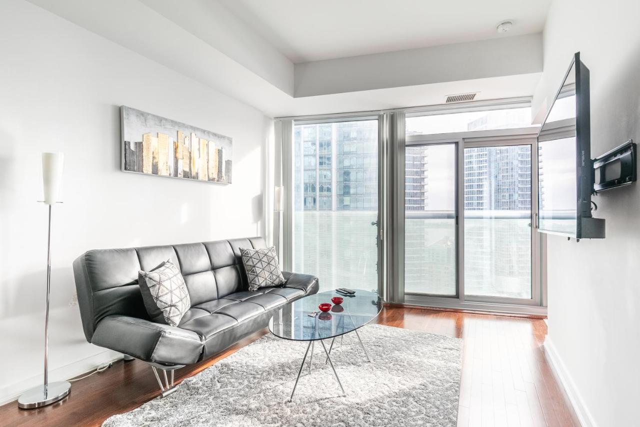 Marvelous Apartments In The Heart Of Toronto Extérieur photo