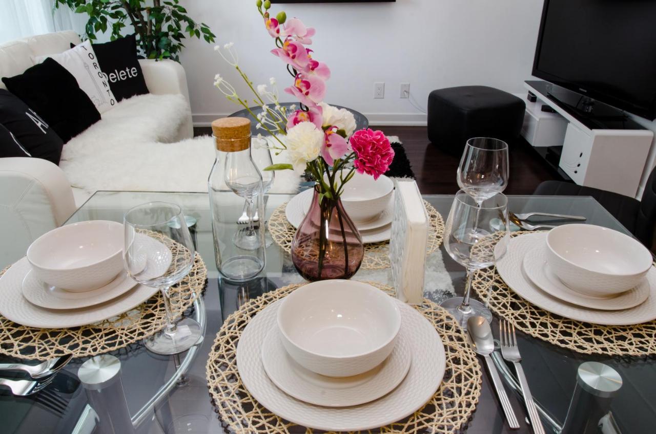 Marvelous Apartments In The Heart Of Toronto Extérieur photo