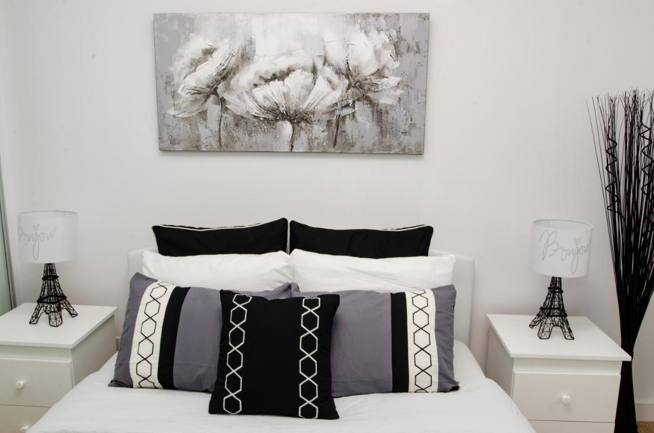 Marvelous Apartments In The Heart Of Toronto Extérieur photo