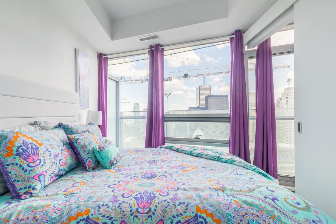 Marvelous Apartments In The Heart Of Toronto Extérieur photo