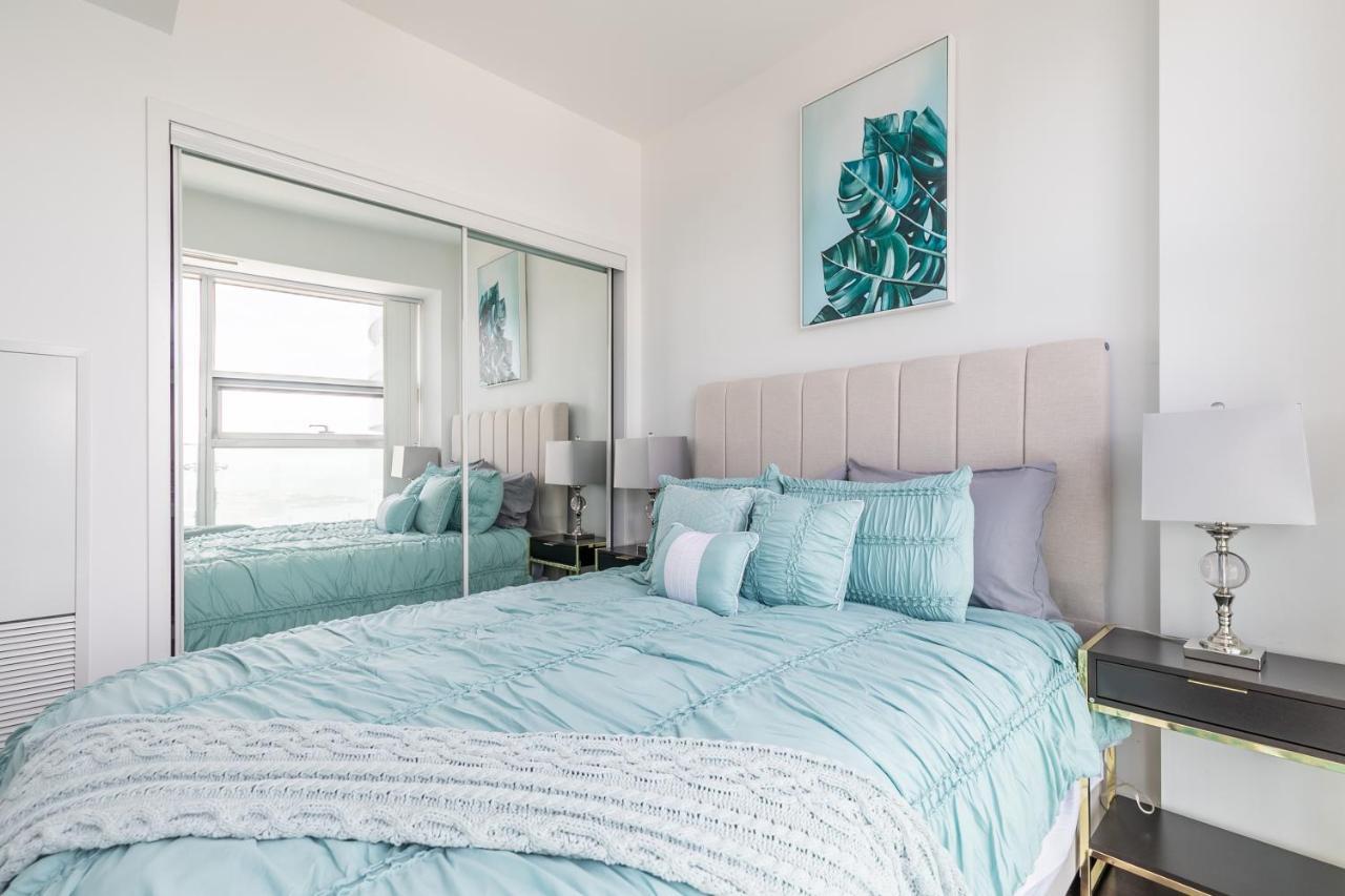 Marvelous Apartments In The Heart Of Toronto Extérieur photo